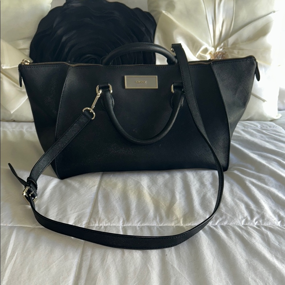 DKNY Black Leather Women's Bag